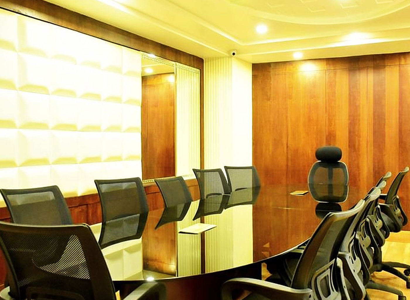 Super Board Room